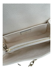 Louis Vuitton: Pouchette Metis East West Bag - Cream