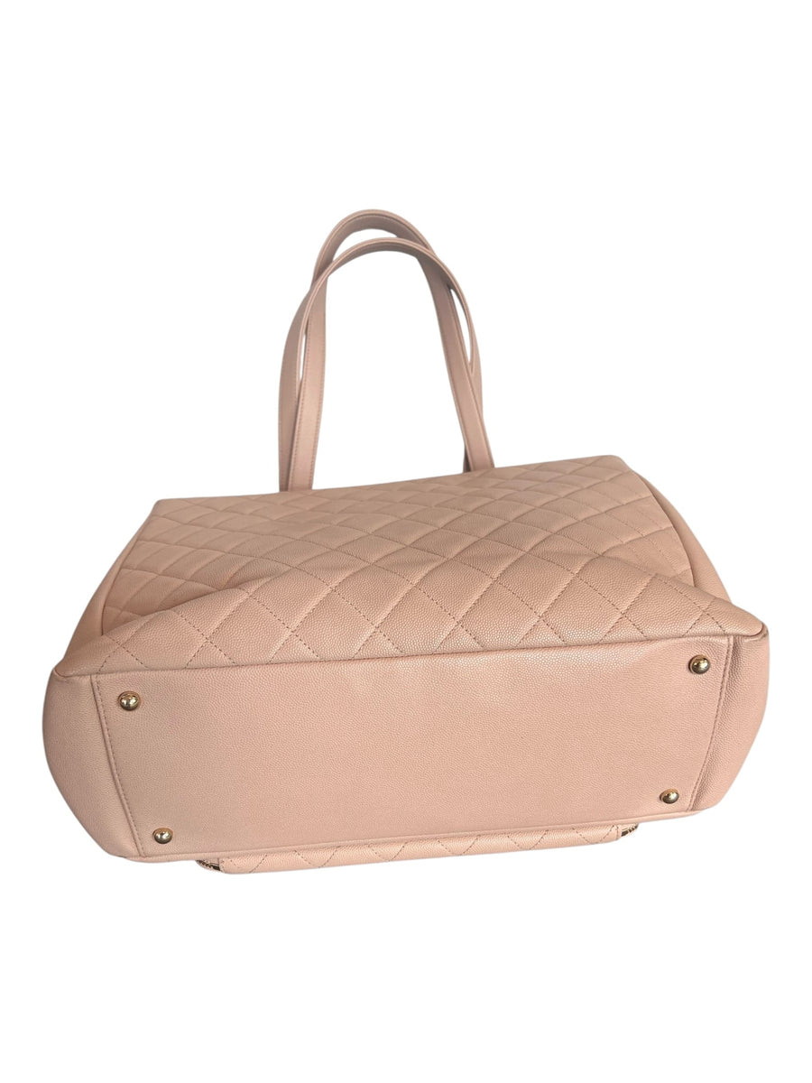 Caviar Quilted Large Business Affinity Shopping Bag