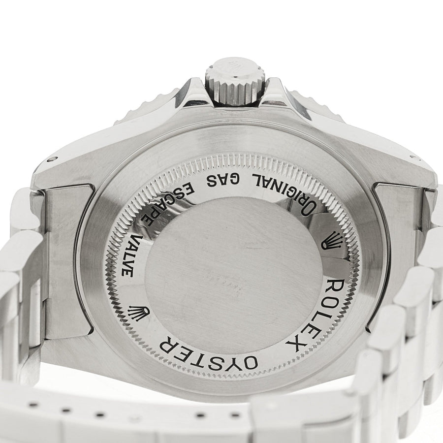 Rolex: Stainless Steel 40mm Sea-Dweller Oyster Perpetual Watch Black 16600